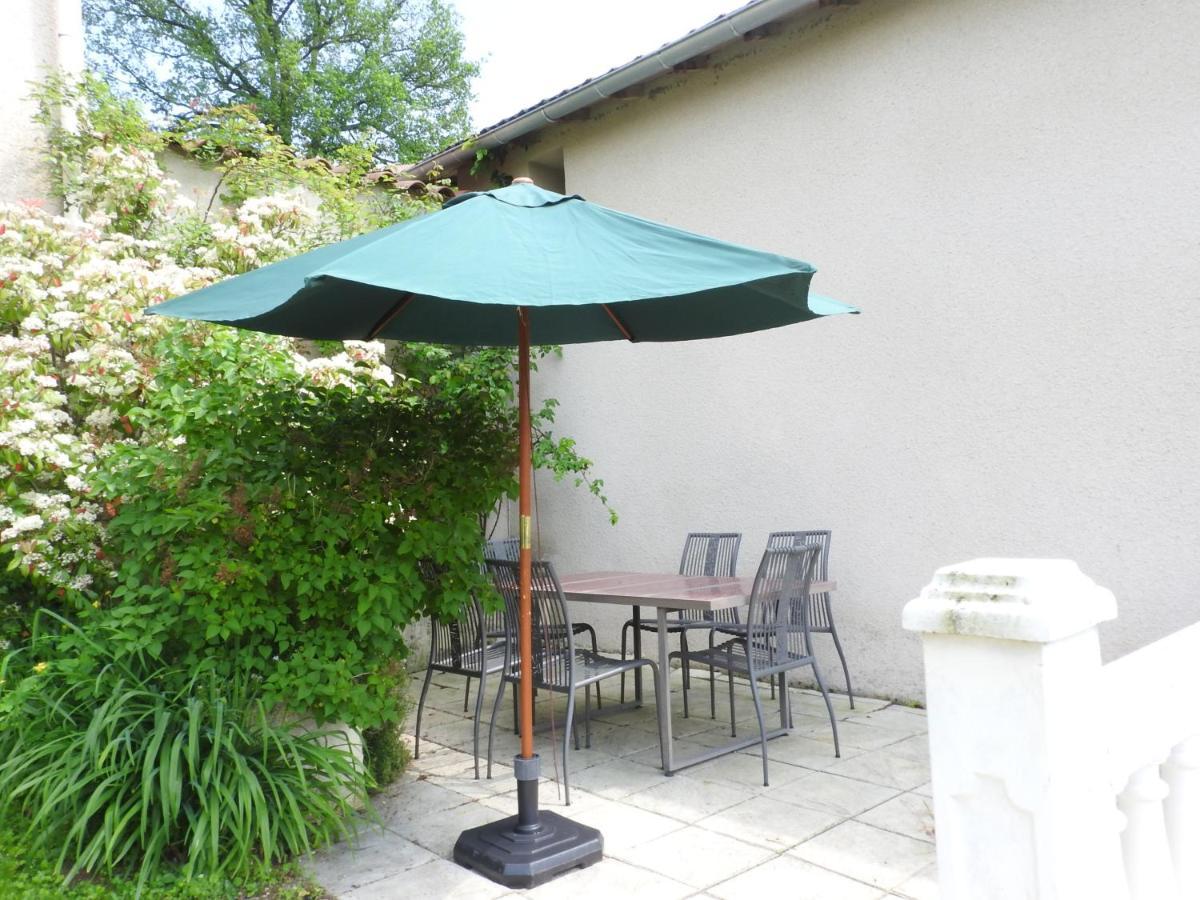 Villa La Charmatiere Haute-Rivoire Exterior foto